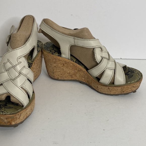 Fly London Shoes Womens 38 7.5 8 Cream Beige Leather Cork Wedge Platform Sandals - Picture 6 of 13